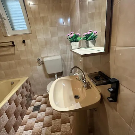 Apartmani Ira Crikvenica Exterior photo