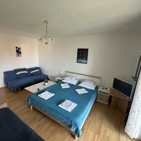 Apartmani Ira Crikvenica Exterior photo